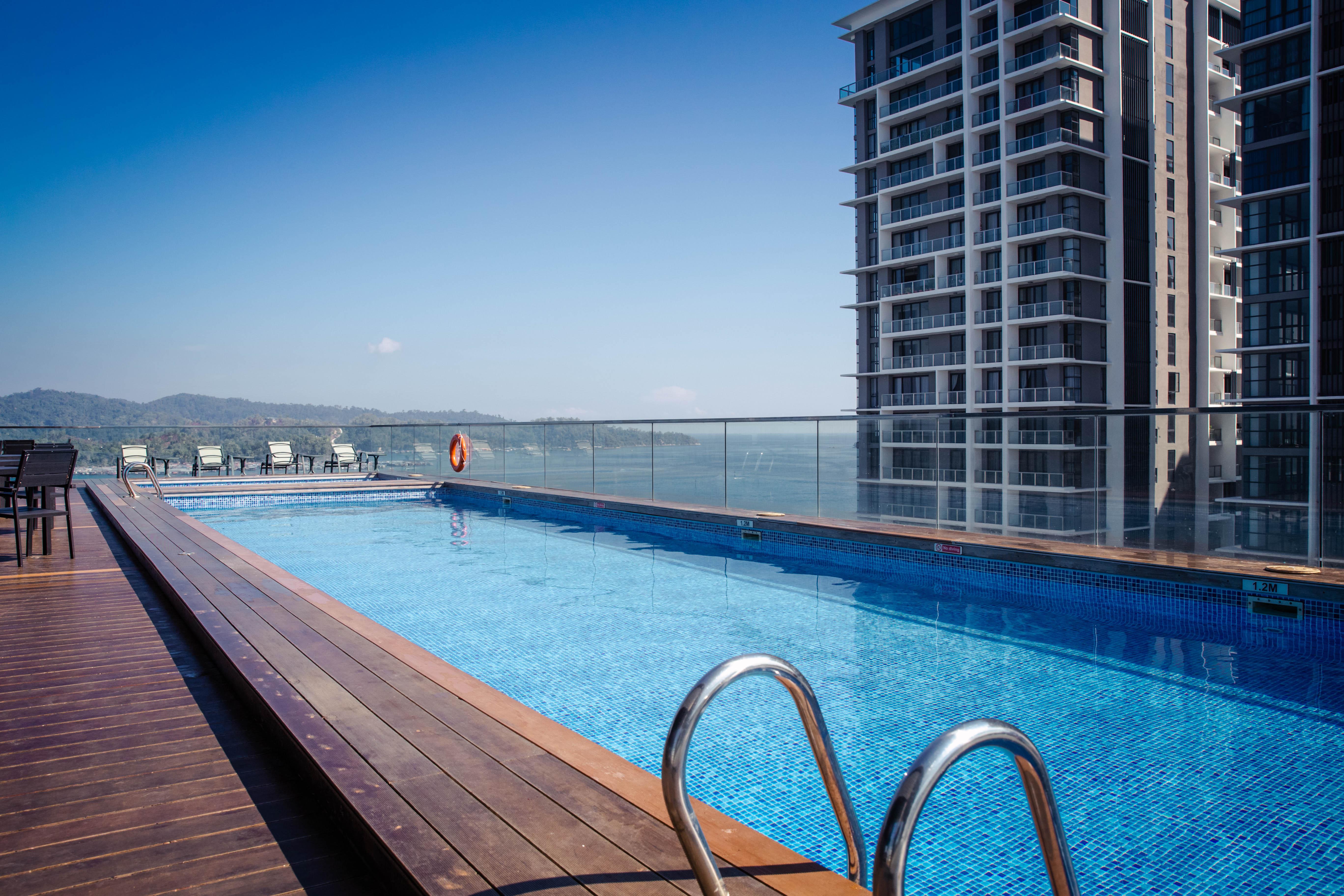 Grandis Hotels And Resorts Кота-Кинабалу Экстерьер фото