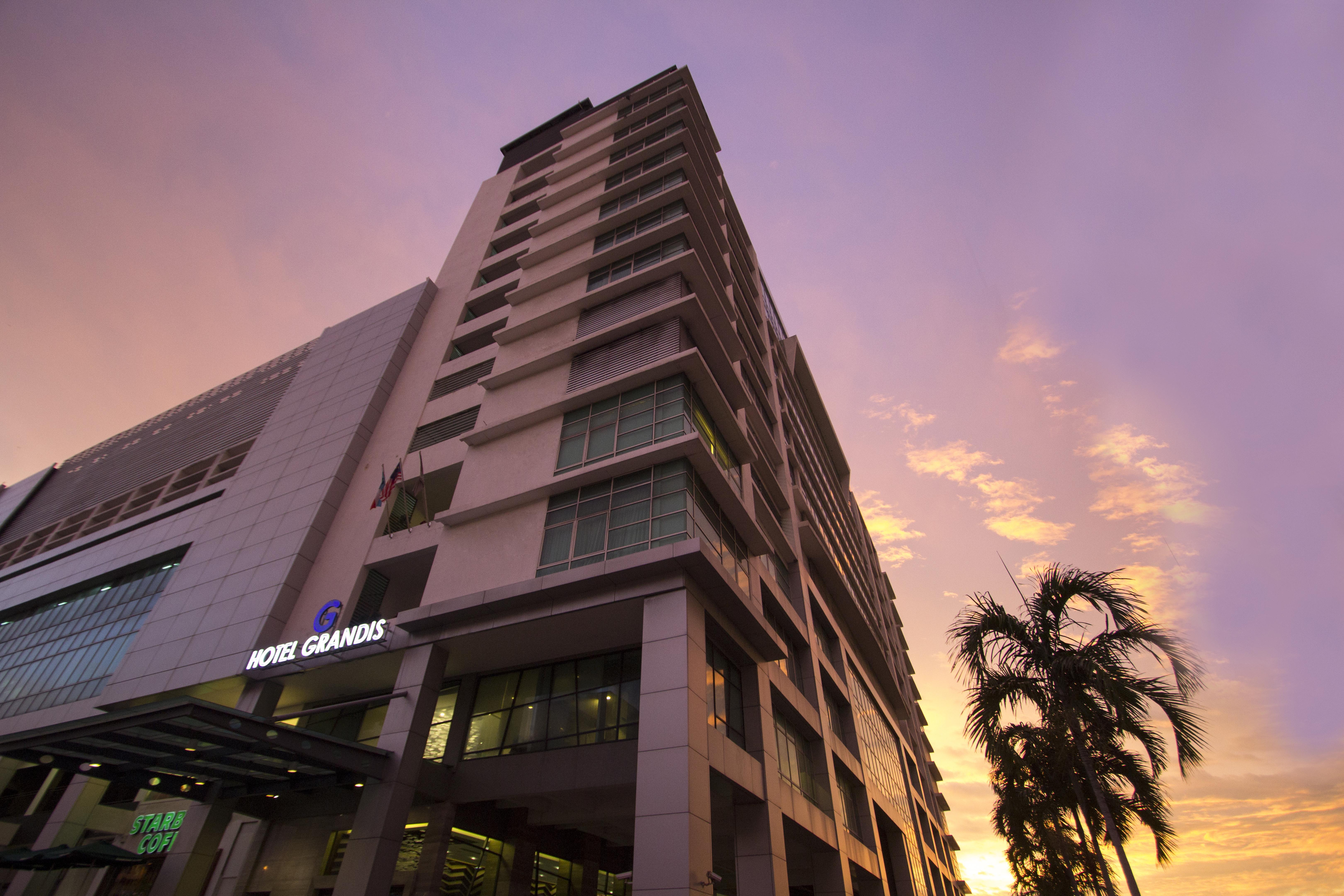 Grandis Hotels And Resorts Кота-Кинабалу Экстерьер фото